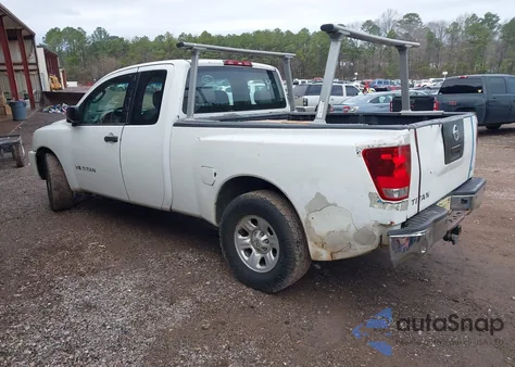 2005 Nissan Titan Xe z USA, uszkodzony, nr VIN 1N6BA06A75N547229